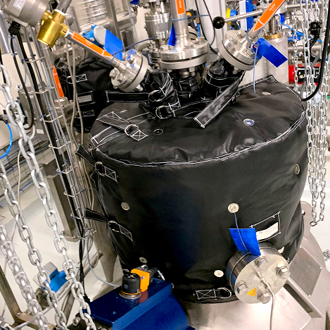 ATEX antistatic blanket and jacket insulation installed on industrial process vessel