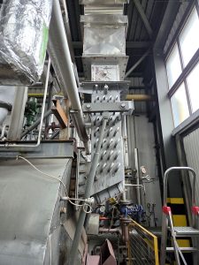 Industrial economizer without insulation